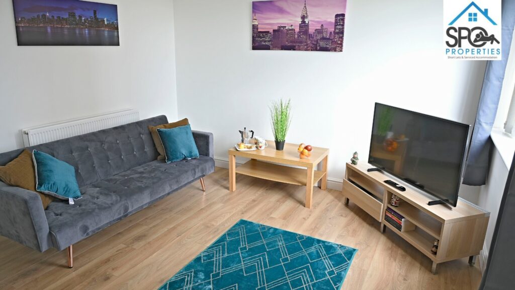 Modern living room with HD smart TV at SPO Properties contractor accommodation in Cwmbran.